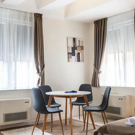 Zona Optimizma & Bed & Breakfast *