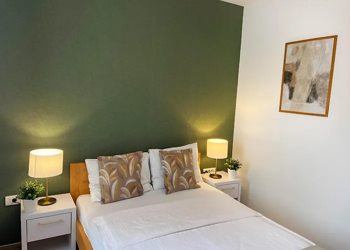 B&B Zona Optimizma & 4*